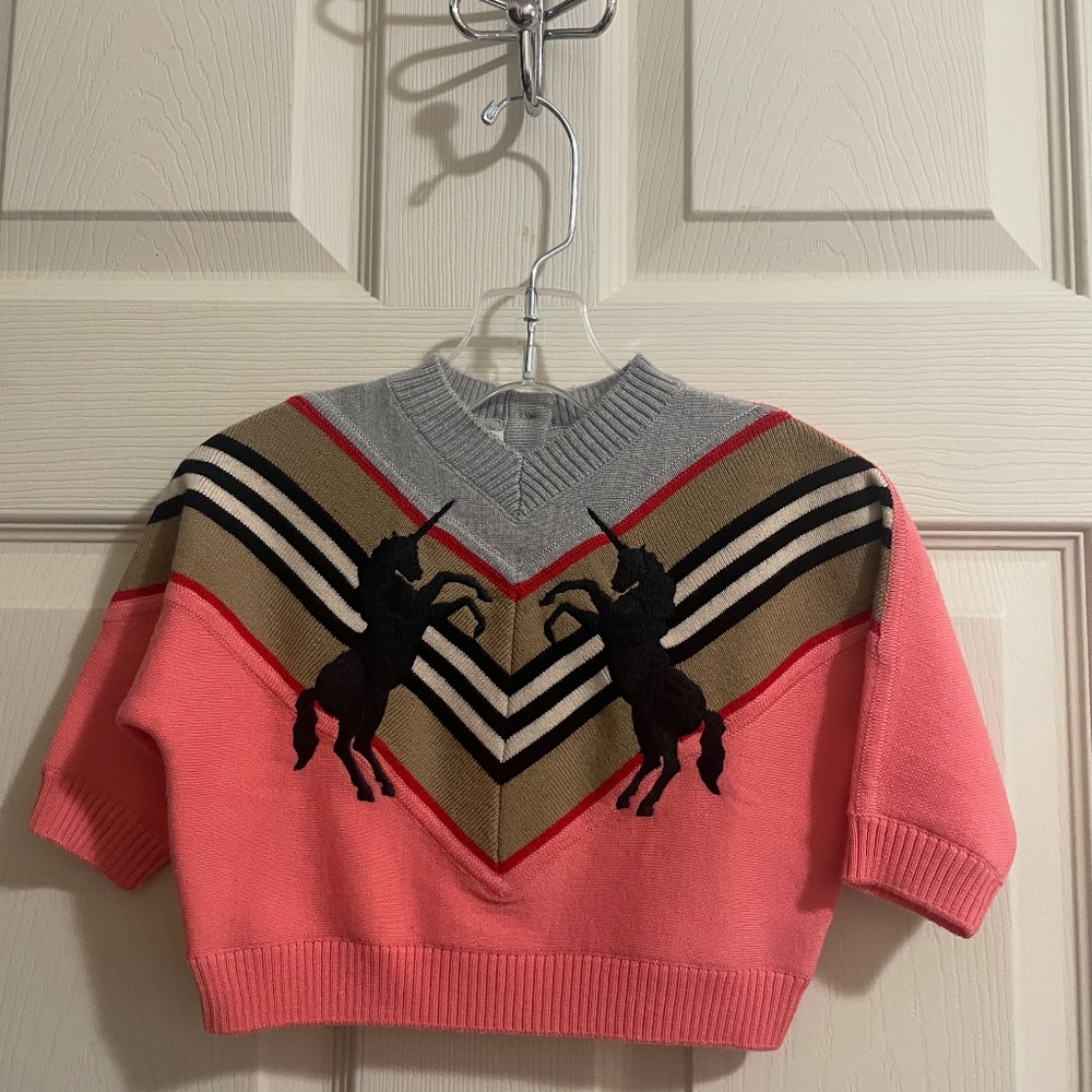 Burberry sweather